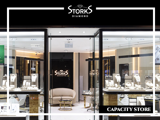 Storks Diamond