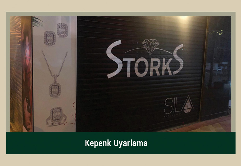 Storks Diamond