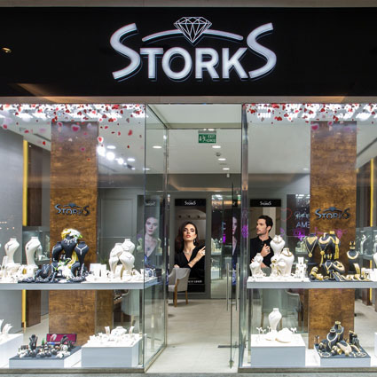 Storks Diamond