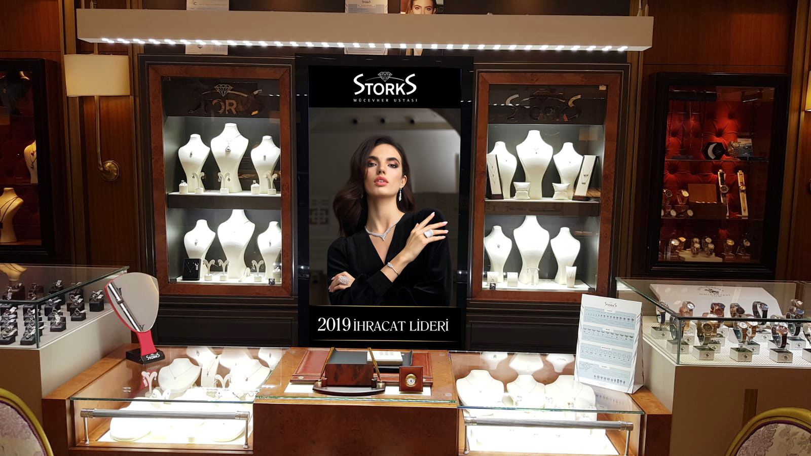 Storks Diamond
