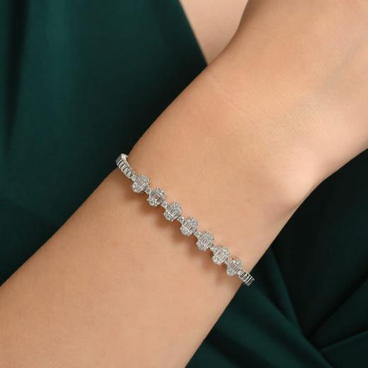 1.05 ct. Diamond Baguette Bracelet
