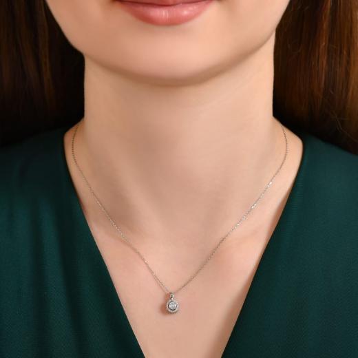 0.13 kt. Diamant-Baguette-Halskette