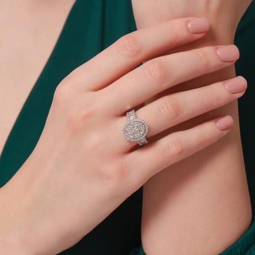 1.68 kt. Diamant Queen Baguette Ring