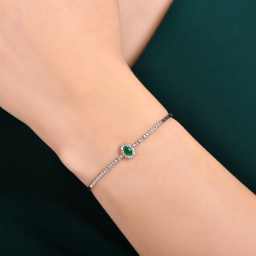 0.48 ct. Diamond Laranj Emerald Bracelet