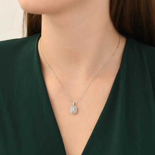 0.34 kt. Diamant-Baguette-Halskette
