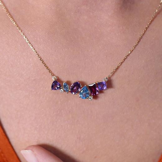 2.97 ct. Diamond Colored Necklace