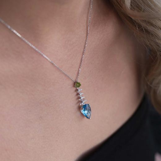 5.70 ct. Diamond Colored Necklace