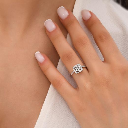 0.44 ct. Diamond Ring