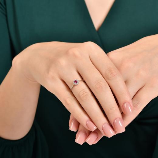 0.26 kt. Diamant Natur Rubin Ring